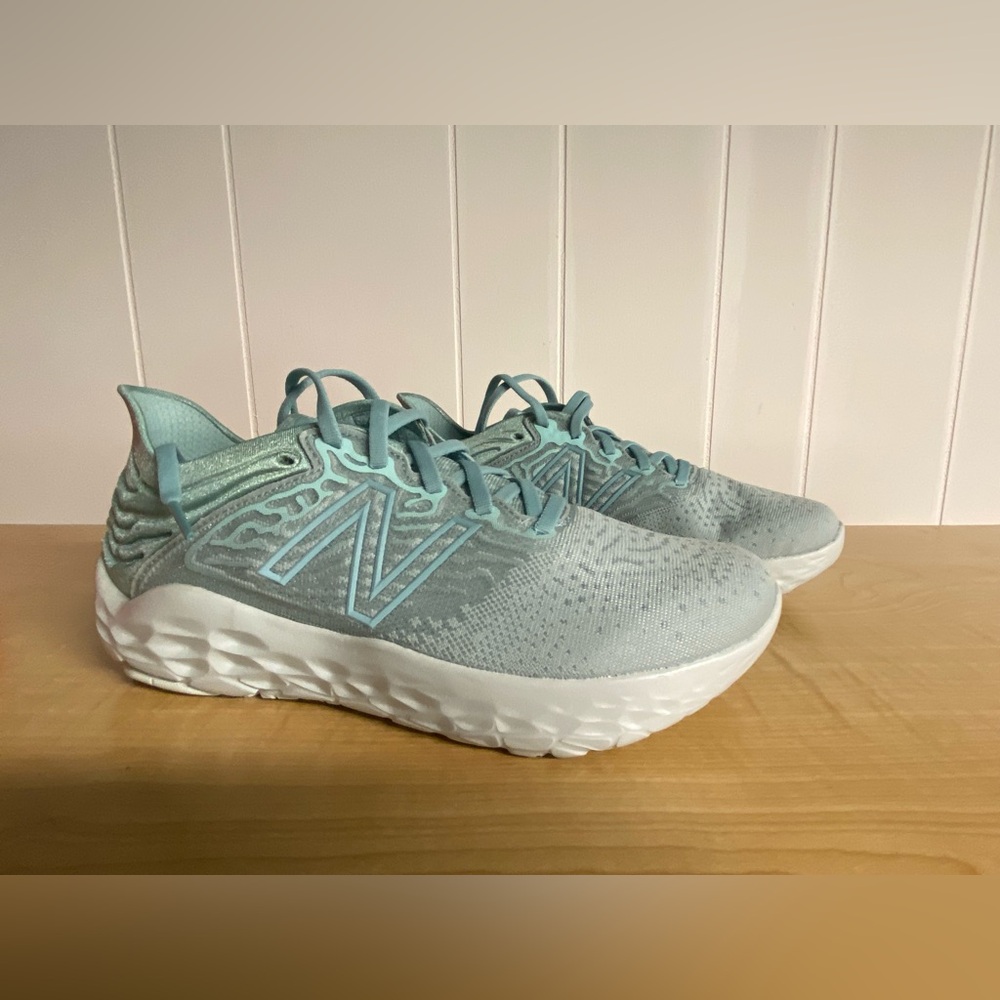 NWOB New Balance Shoes for Women Size 8.5